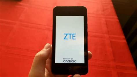 zte sim card location